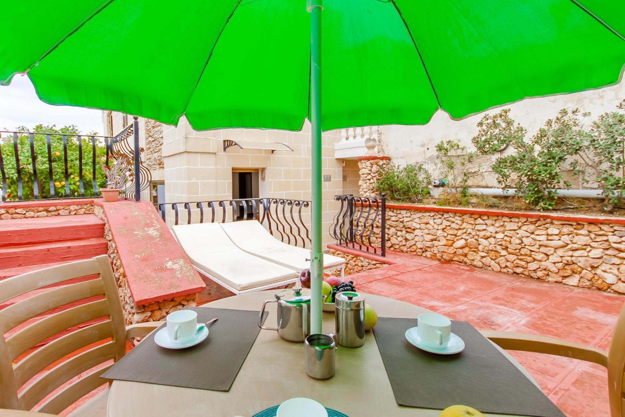 Villa & Pool Apartments In Mellieha Bay Екстериор снимка