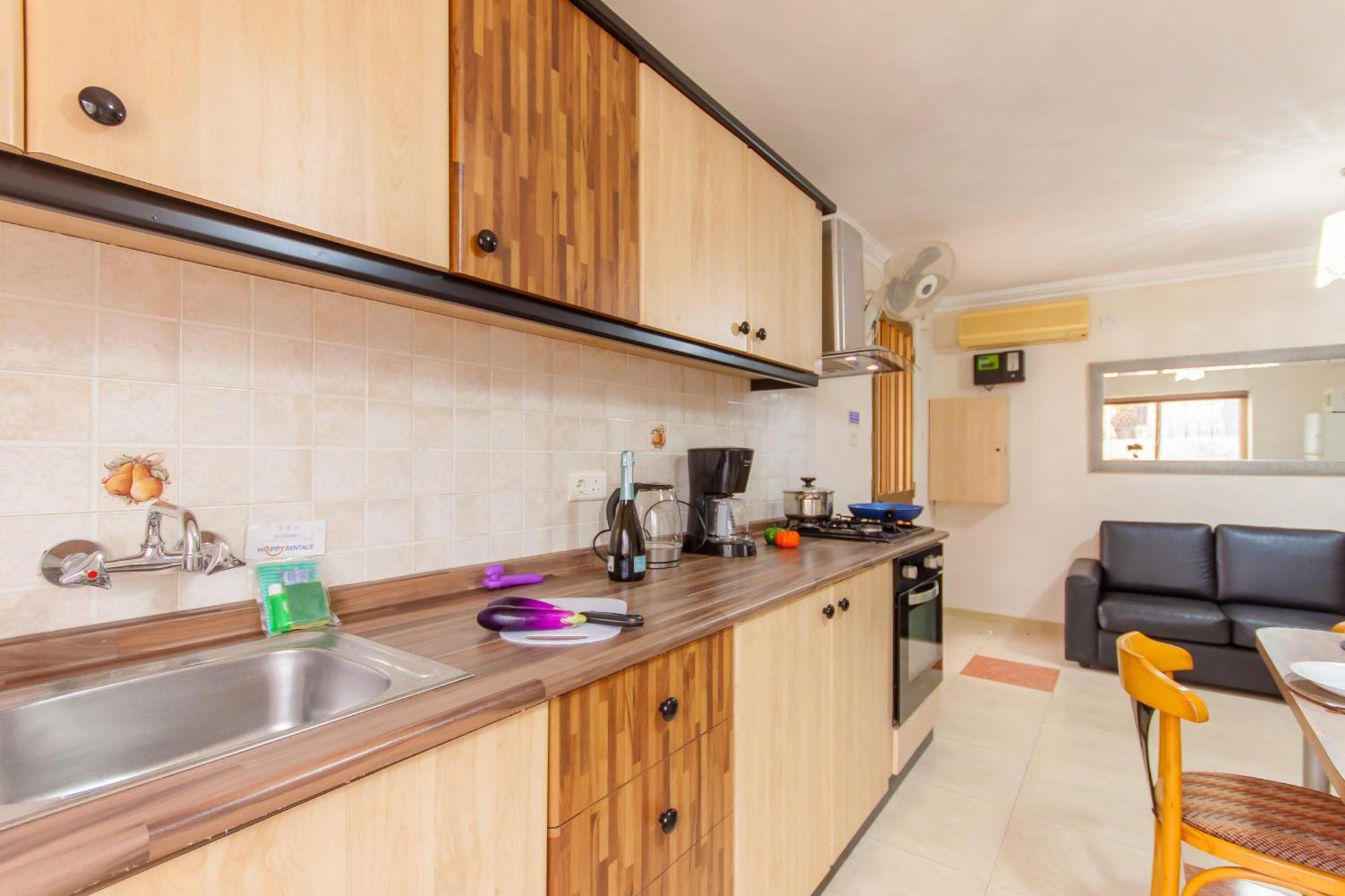 Villa & Pool Apartments In Mellieha Bay Екстериор снимка