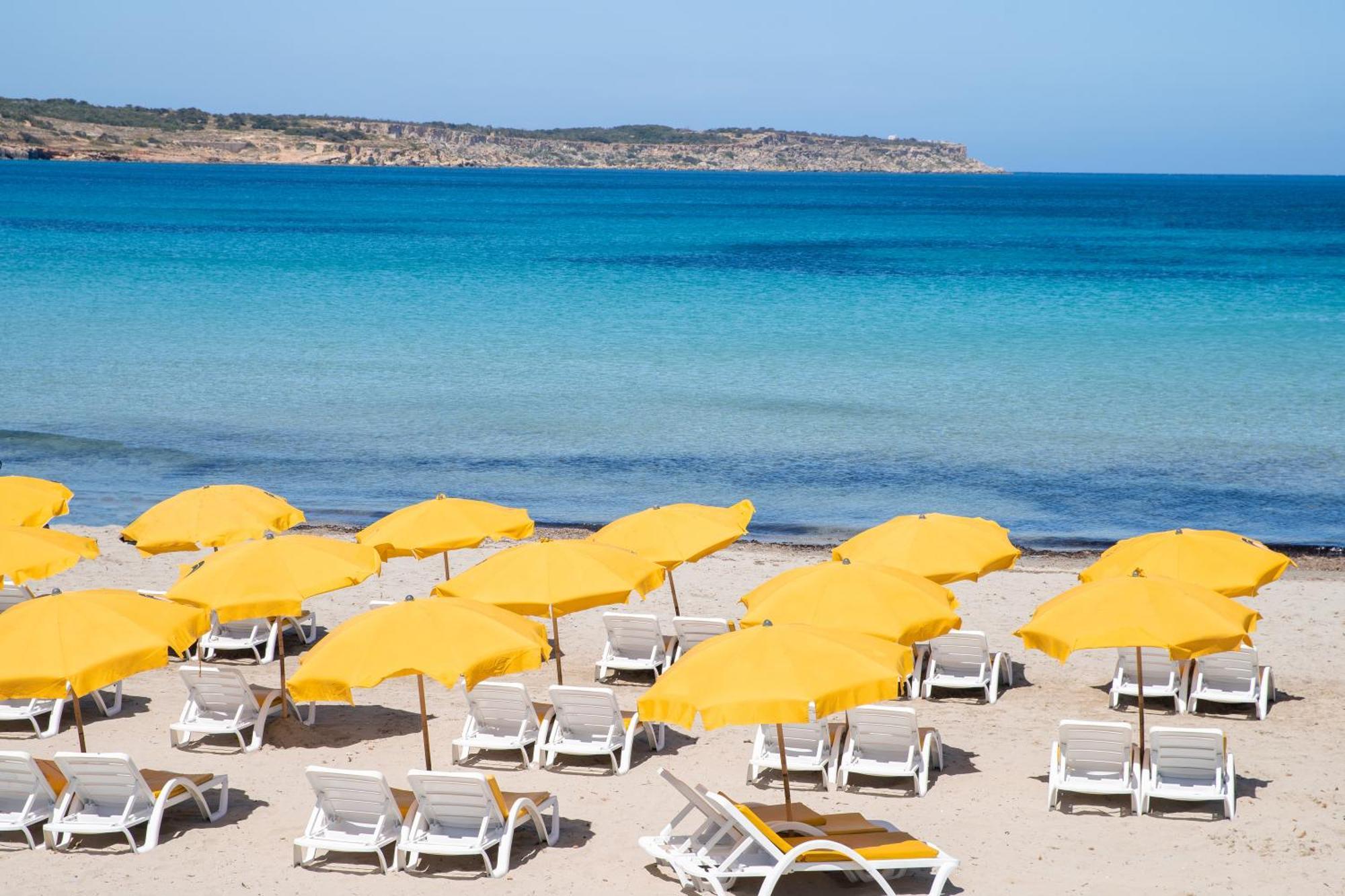 Villa & Pool Apartments In Mellieha Bay Екстериор снимка